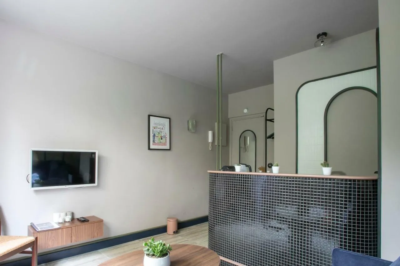 Apartment Joie Gare Montparnasse Paris